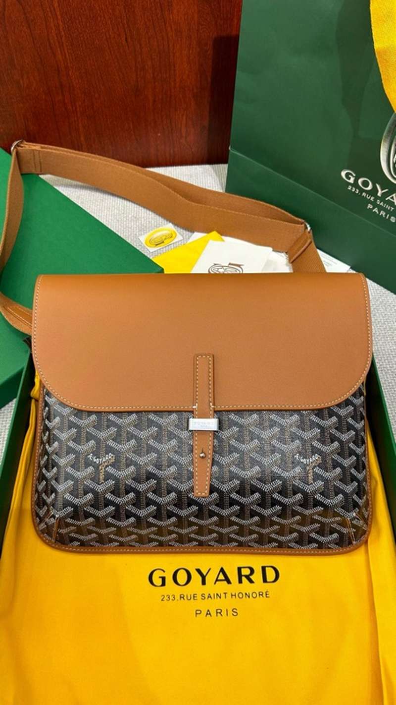 Goyard Coursier Messenger Bag-11